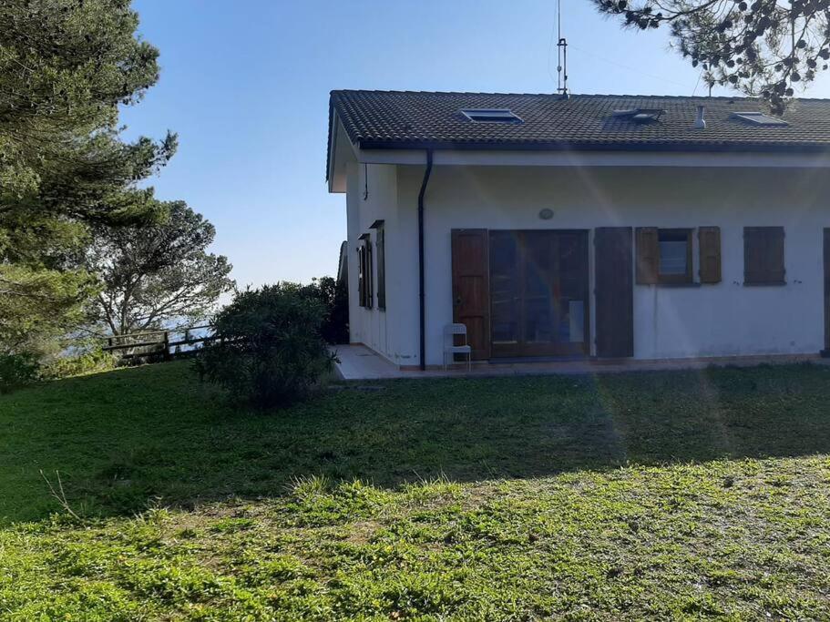 Hill And Sea Holiday Villa Montenero  Exterior photo